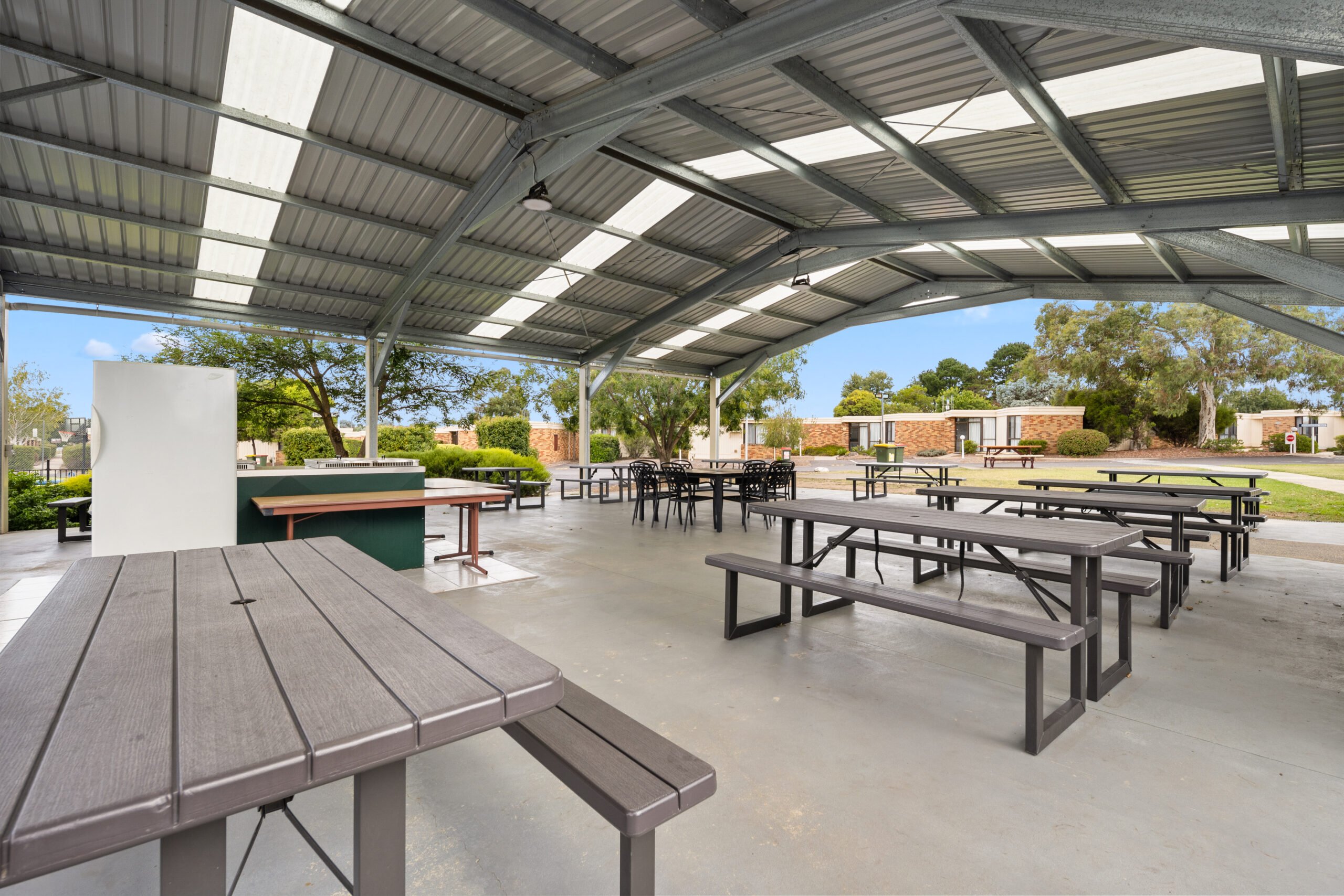 BBQ Sundown Villas BBQ Area